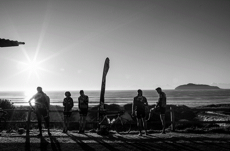 b&w sunrise