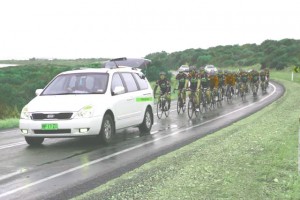 DAY-3-wet-peloton